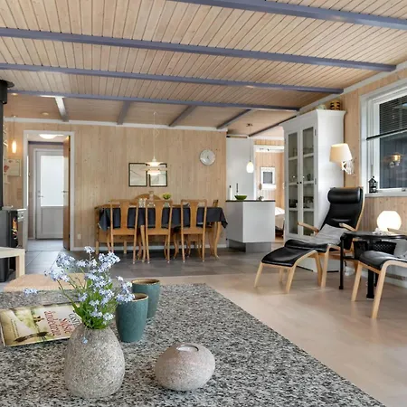 Perikumvej Aakirkeby I 度假居