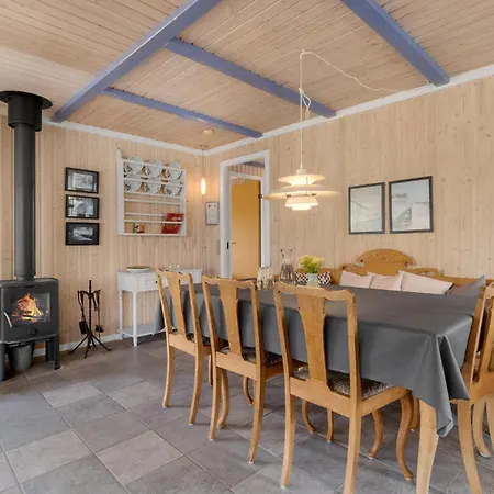 度假居 Perikumvej Aakirkeby I Vester Somarken