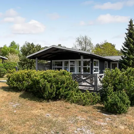 Perikumvej Aakirkeby I 度假居